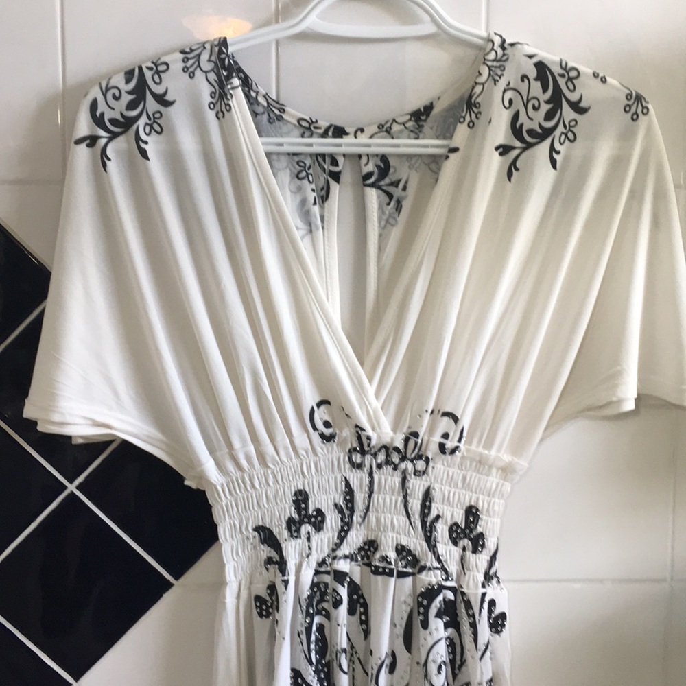 Dress - Picture 4 of 13